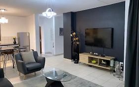 Lillys Quarter 1 - Newly Renovated!